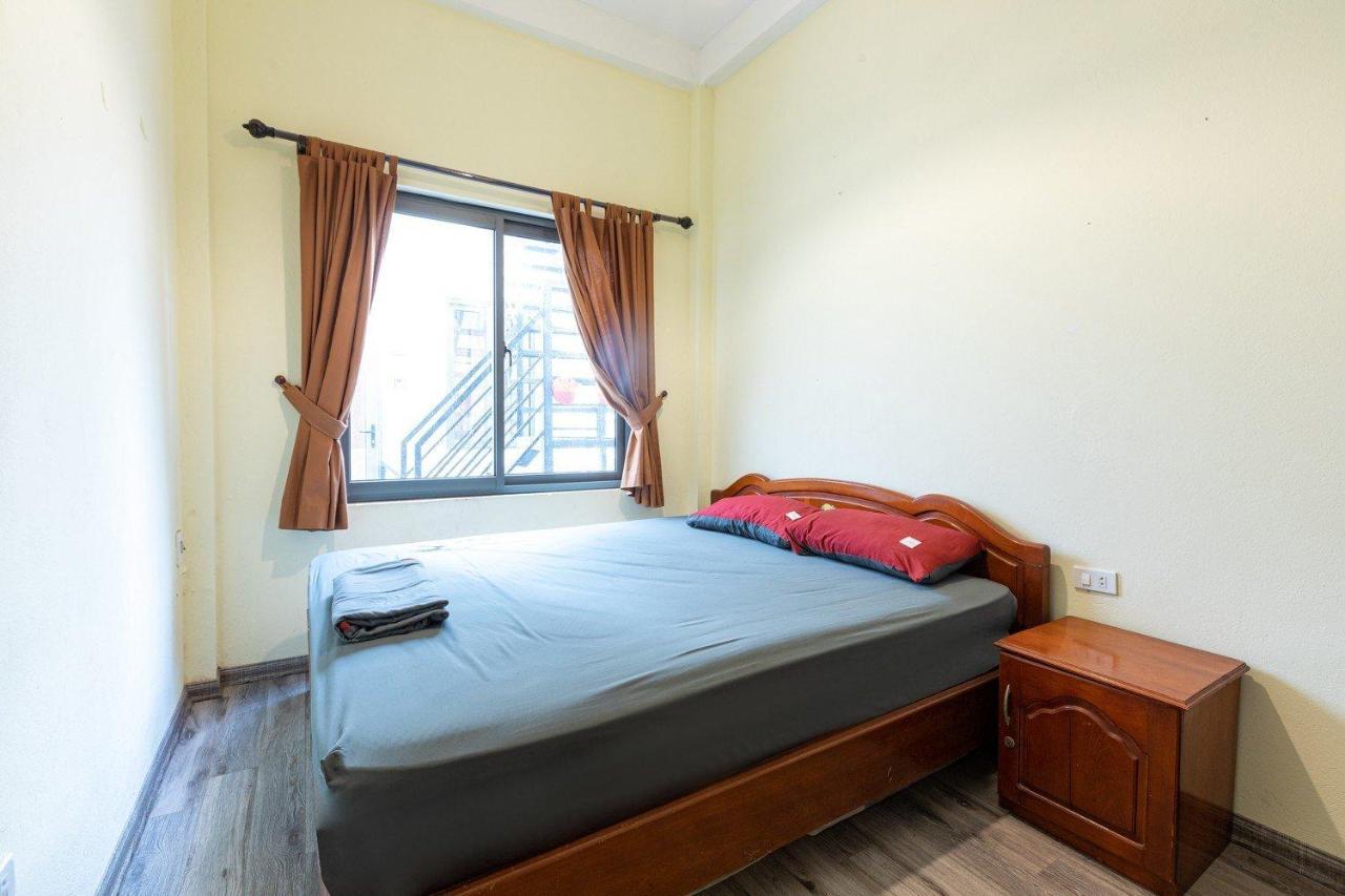 Nusmile Home & Travel 22 Hang Non, Old Town Hanoi Exterior photo